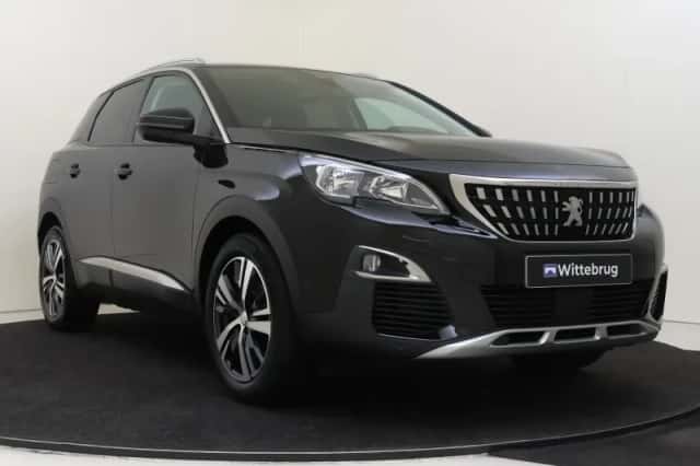 Peugeot 3008 (2019) thumbnail 3