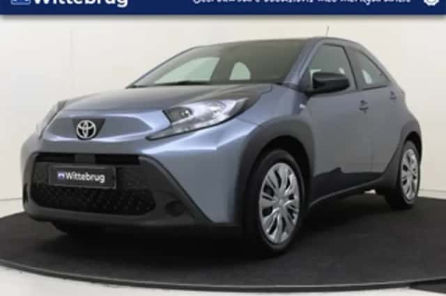 Toyota Aygo (2024) thumbnail 1