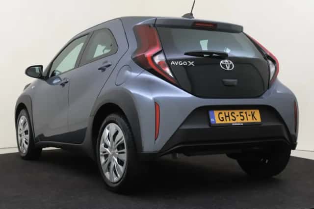 Toyota Aygo (2024) thumbnail 4
