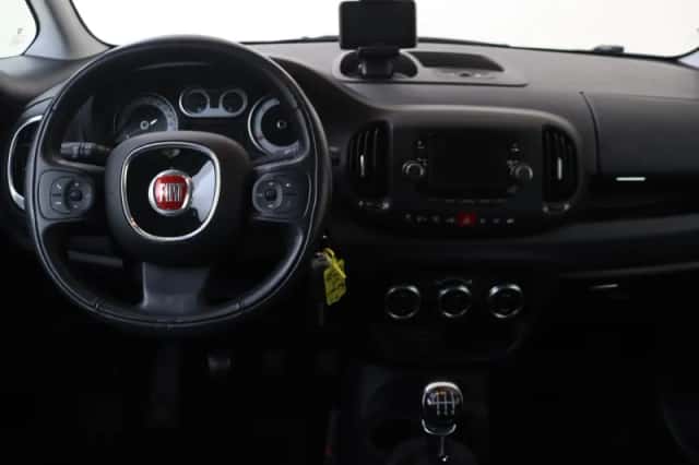 Fiat 500L (2015) thumbnail 5
