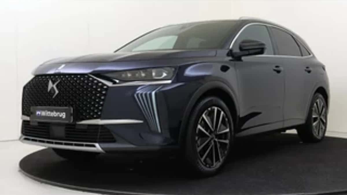 DS 7 (2024) — foto 1