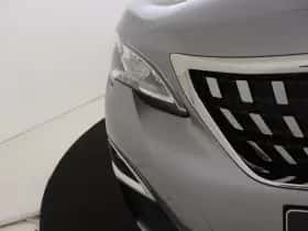 Peugeot 3008 (2018) thumbnail 13
