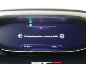 Peugeot 3008 (2018) thumbnail 7