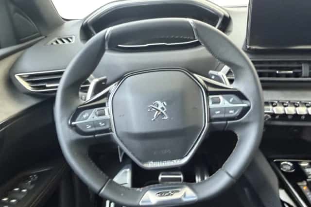 Peugeot 5008 (2024) thumbnail 6
