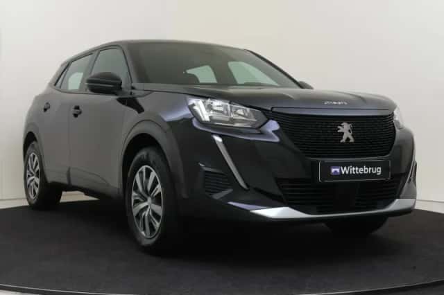 Peugeot e-2008 (2022) thumbnail 3