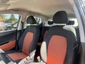 Hyundai i10 (2014) thumbnail 11