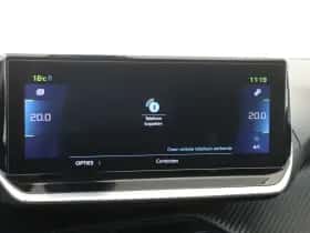 Peugeot e-2008 (2021) thumbnail 18