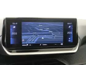 Peugeot 208 (2022) thumbnail 15