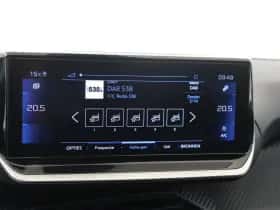 Peugeot 208 (2022) thumbnail 16