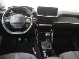Peugeot 208 (2022) thumbnail 5