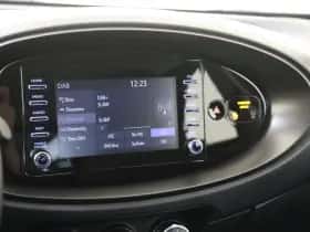 Toyota Aygo (2023) thumbnail 15