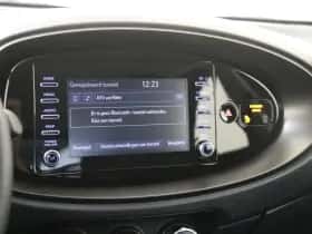 Toyota Aygo (2023) thumbnail 16