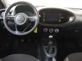 Toyota Aygo (2023) thumbnail 5
