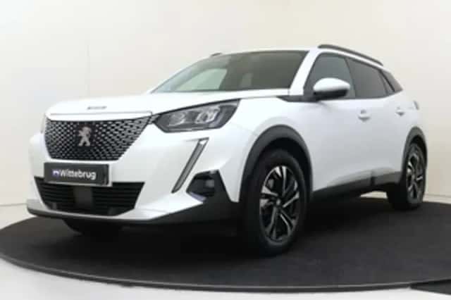 Peugeot e-2008 (2021) thumbnail 1