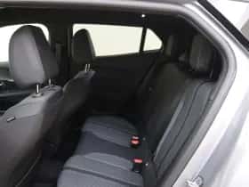 Peugeot 2008 (2024) thumbnail 12