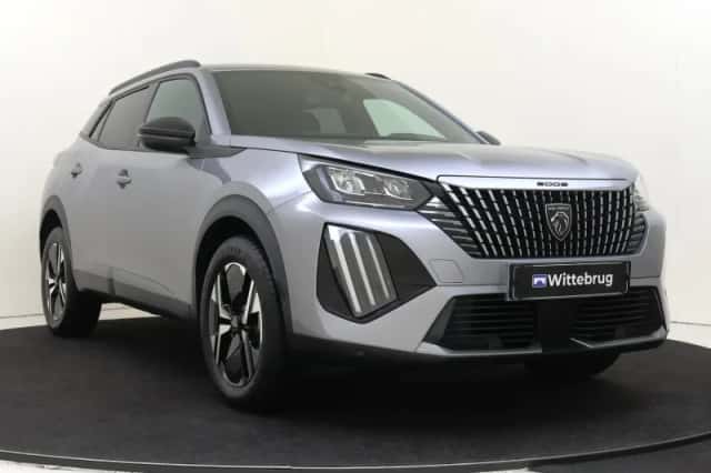 Peugeot 2008 (2024) thumbnail 3