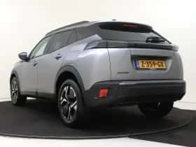 Peugeot 2008 (2024) thumbnail 4