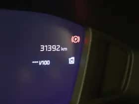 Peugeot 2008 (2024) thumbnail 9