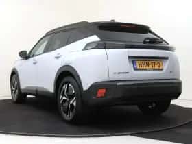 Peugeot e-2008 (2025) thumbnail 4
