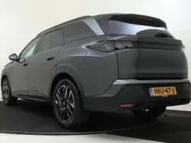 Peugeot 5008 (2025) thumbnail 4