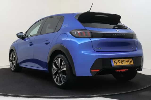 Peugeot 208 (2021) thumbnail 4