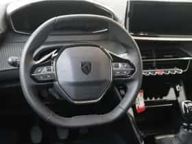 Peugeot 208 (2024) thumbnail 6
