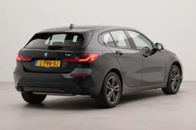 BMW 1-Serie (2021) thumbnail 2