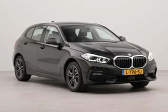 BMW 1-Serie (2021) thumbnail 3