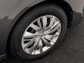Peugeot 208 (2023) thumbnail 32