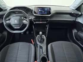 Peugeot 208 (2023) thumbnail 5