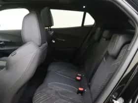 Peugeot 2008 (2025) thumbnail 13