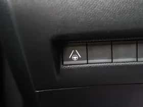 Peugeot 2008 (2025) thumbnail 30