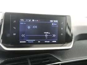 Peugeot 208 (2023) thumbnail 14