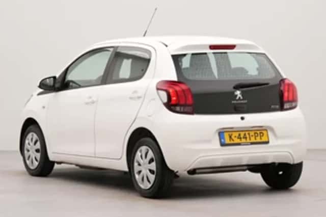 Peugeot 108 (2021) thumbnail 4