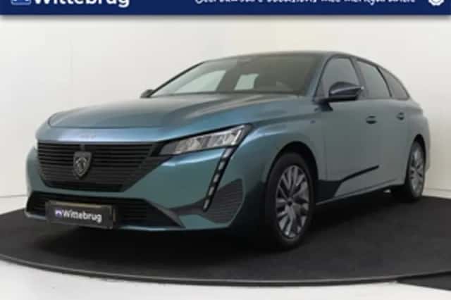 Peugeot 308 (2022) thumbnail 1