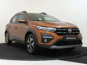 Dacia Sandero Stepway (2022) thumbnail 3