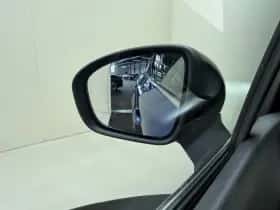 Renault Captur (2022) thumbnail 30