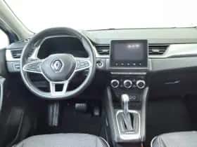 Renault Captur (2022) thumbnail 5