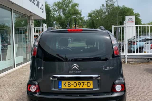 Citroën C3 Picasso (2016) thumbnail 2