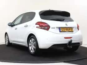Peugeot 208 (2015) thumbnail 4