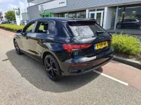 Audi A3 (2023) thumbnail 3