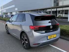 Volkswagen ID.3 (2024) thumbnail 4
