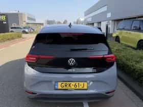 Volkswagen ID.3 (2024) thumbnail 6