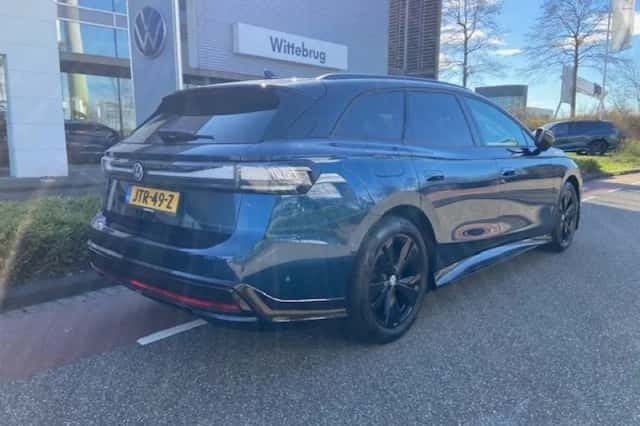 Volkswagen ID.7 (2026) thumbnail 4