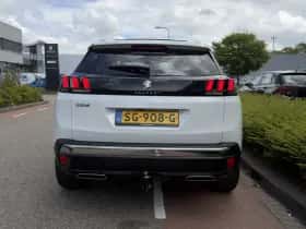 Peugeot 3008 (2018) thumbnail 6