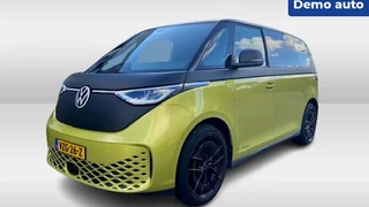 Volkswagen ID. Buzz (2024) — foto 1