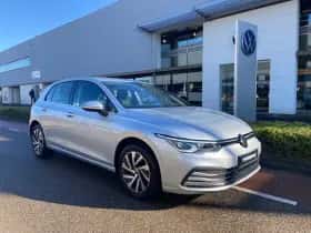 Volkswagen Golf (2022) thumbnail 11