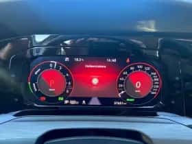 Volkswagen Golf (2022) thumbnail 7