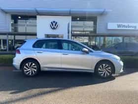 Volkswagen Golf (2022) thumbnail 8