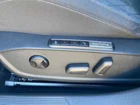 Volkswagen Golf (2022) thumbnail 10